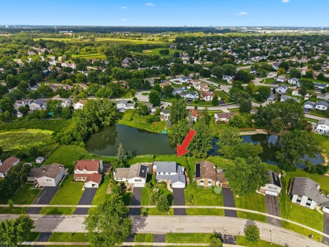 Tiny photo for 969 E Castlewood Lane, Bartlett, IL 60103 (MLS # 12735223)