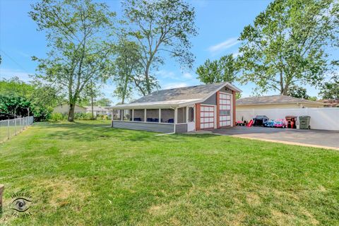 Tiny photo for 17436 71st Avenue, Tinley Park, IL 60477 (MLS # 12492974)