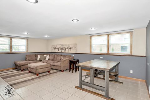 Tiny photo for 17436 71st Avenue, Tinley Park, IL 60477 (MLS # 12492974)
