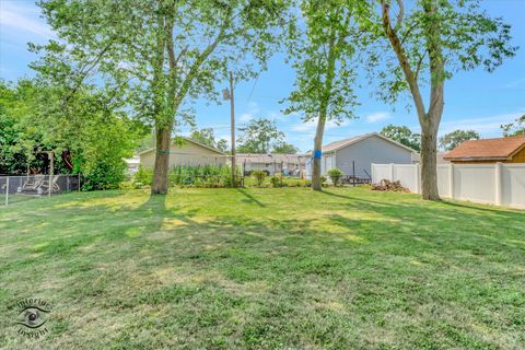 Tiny photo for 17436 71st Avenue, Tinley Park, IL 60477 (MLS # 12492974)