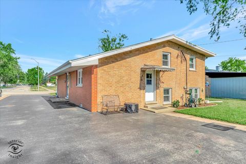 Tiny photo for 17436 71st Avenue, Tinley Park, IL 60477 (MLS # 12492974)