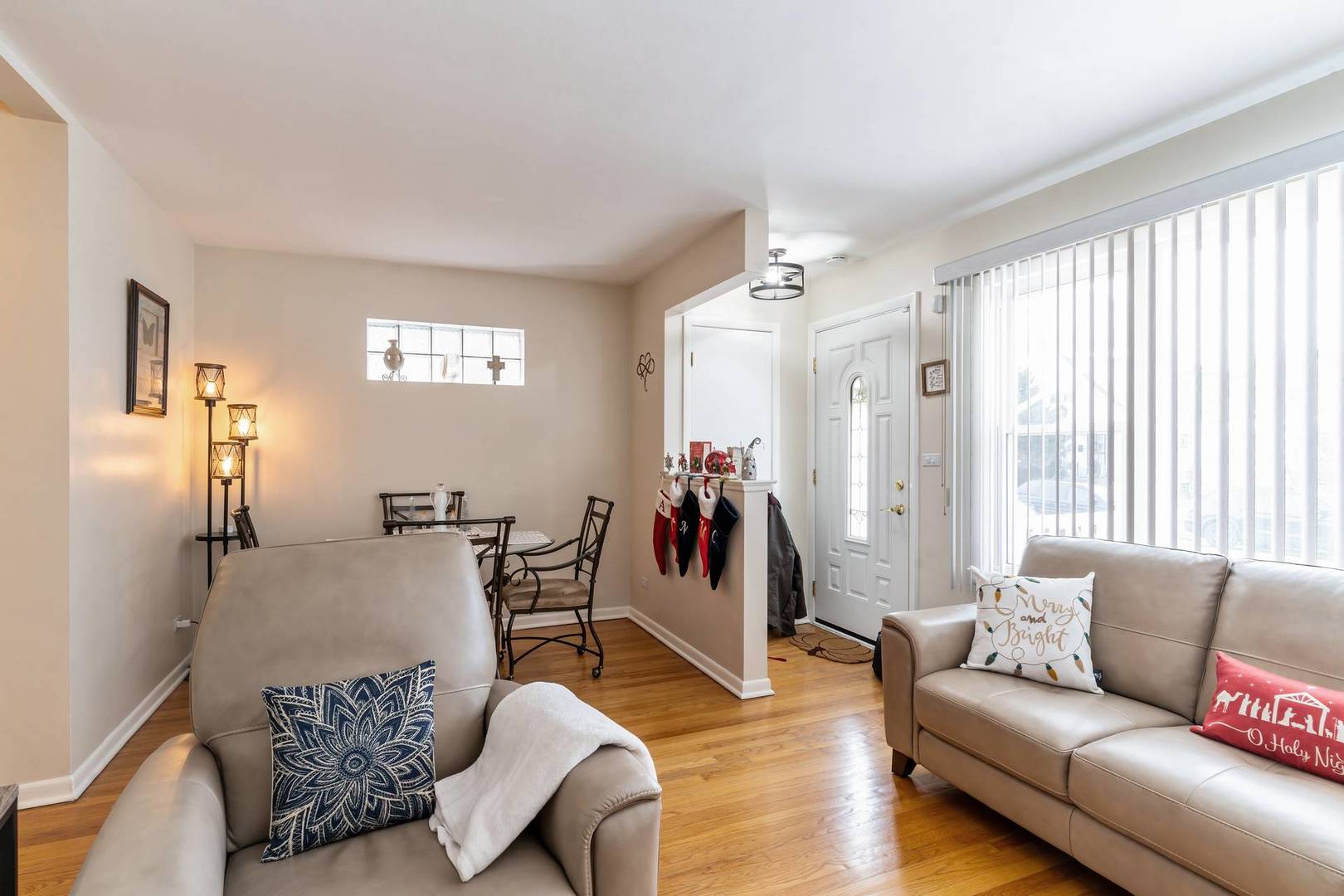 3943 N Newcastle Avenue