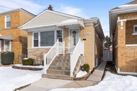 3943 N Newcastle Avenue Chicago IL 60634