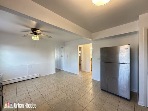 Tiny photo for 1812 N 20th Avenue #3, Melrose Park, IL 60160 (MLS # 12474118)