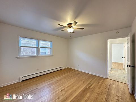 Tiny photo for 1812 N 20th Avenue #3, Melrose Park, IL 60160 (MLS # 12474118)