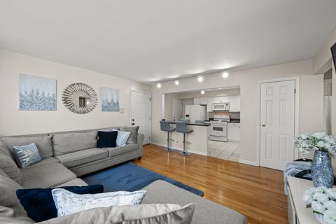 Tiny photo for 10121 Hartford Court #3C, Schiller Park, IL 60176 (MLS # 12581878)