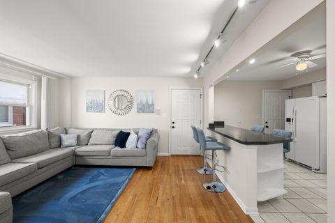 Tiny photo for 10121 Hartford Court #3C, Schiller Park, IL 60176 (MLS # 12581878)