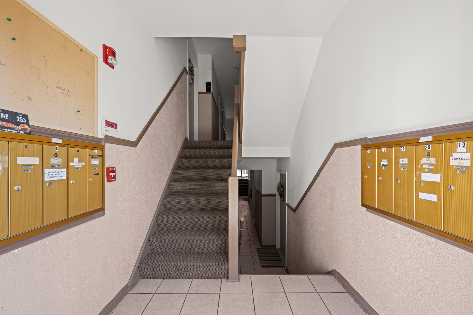 10121 Hartford Court 3C