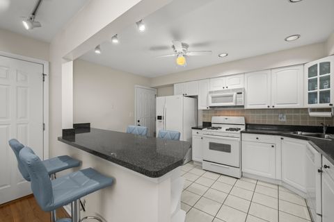 Tiny photo for 10121 Hartford Court #3C, Schiller Park, IL 60176 (MLS # 12581878)