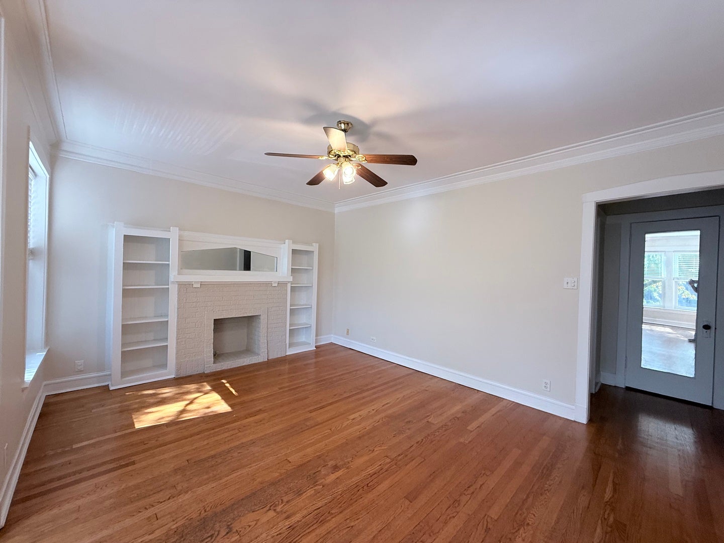 1470 W Winnemac Avenue 3W