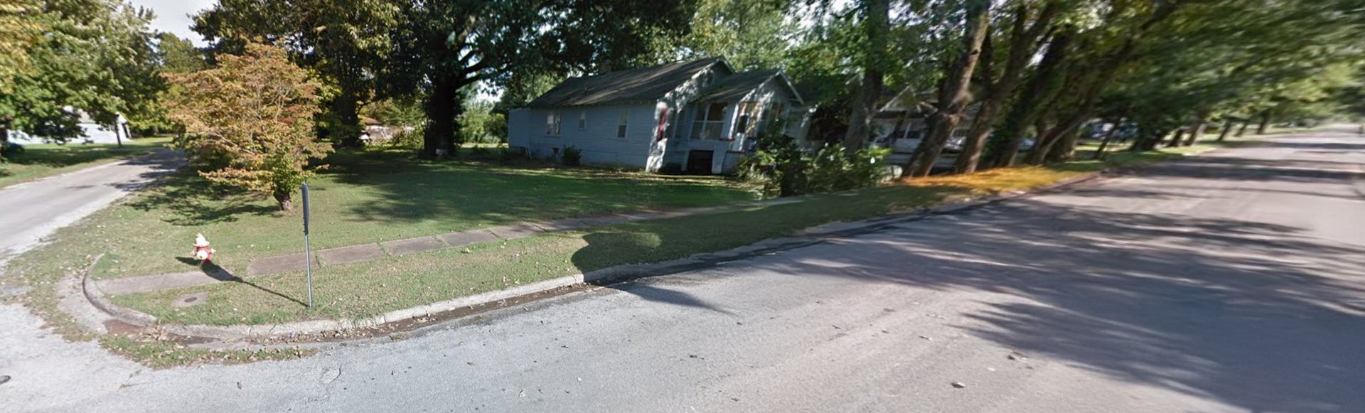 228 N Reader Street