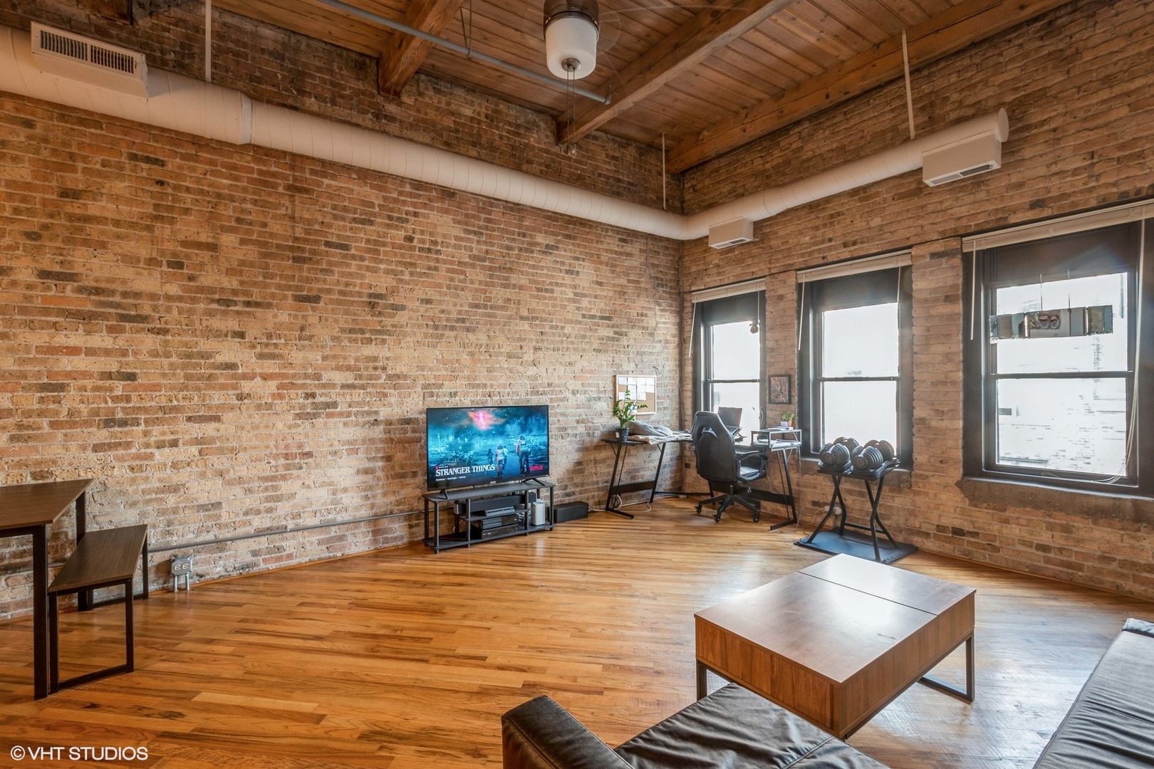 225 W HURON Street 611
