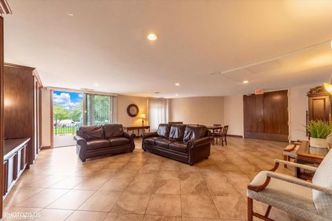 Tiny photo for 190 S WOOD DALE Road #507, Wood Dale, IL 60191 (MLS # 12637799)