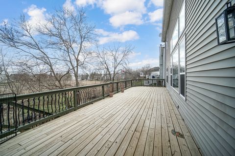 Tiny photo for 441 N Crooked Lake Lane, Lindenhurst, IL 60046 (MLS # 12599475)