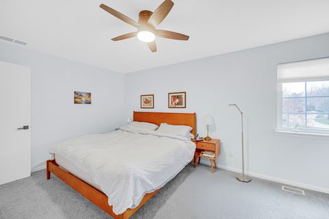 Tiny photo for 441 N Crooked Lake Lane, Lindenhurst, IL 60046 (MLS # 12599475)