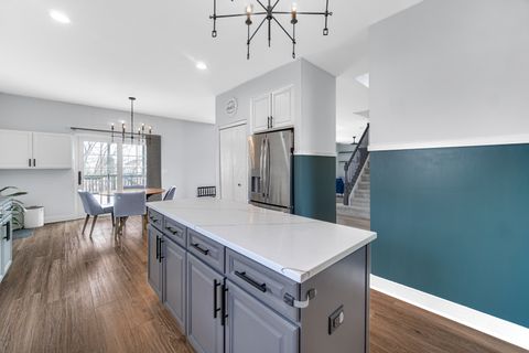 Tiny photo for 441 N Crooked Lake Lane, Lindenhurst, IL 60046 (MLS # 12599475)