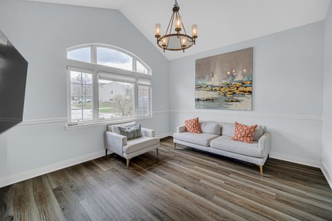 Tiny photo for 441 N Crooked Lake Lane, Lindenhurst, IL 60046 (MLS # 12599475)