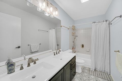 Tiny photo for 441 N Crooked Lake Lane, Lindenhurst, IL 60046 (MLS # 12599475)