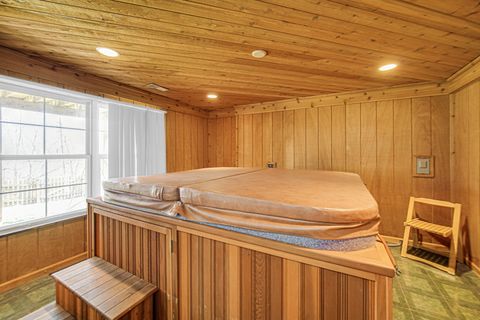 Tiny photo for 441 N Crooked Lake Lane, Lindenhurst, IL 60046 (MLS # 12599475)