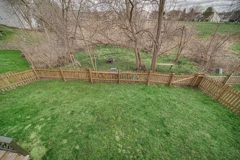 Tiny photo for 441 N Crooked Lake Lane, Lindenhurst, IL 60046 (MLS # 12599475)