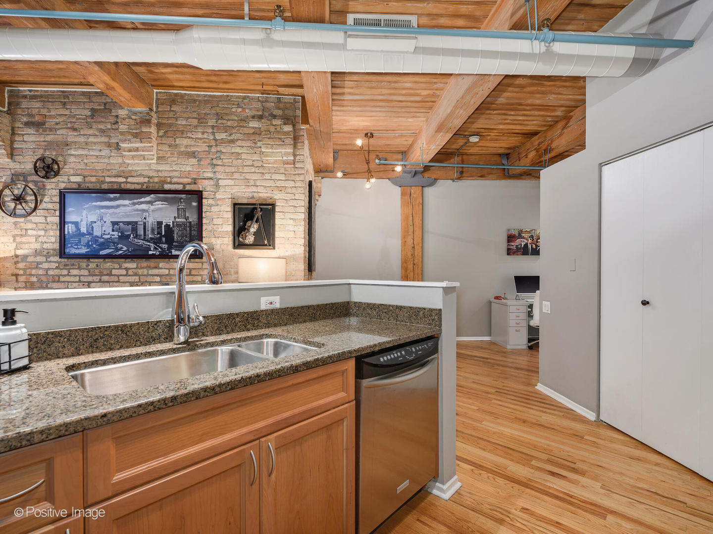 225 W Huron Street 403