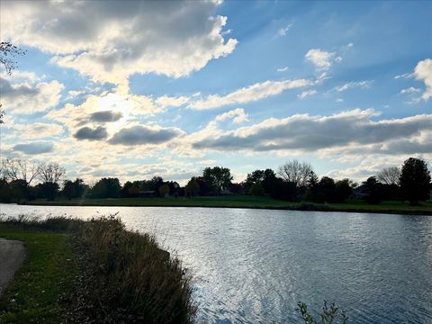 Tiny photo for 718 Fairview Lane, Bartlett, IL 60103 (MLS # 12507961)