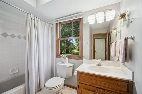 Tiny photo for 718 Fairview Lane, Bartlett, IL 60103 (MLS # 12507961)