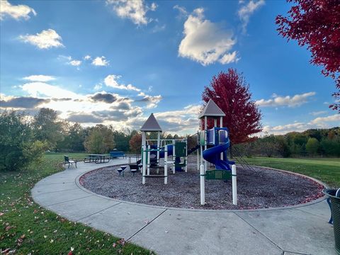 Tiny photo for 718 Fairview Lane, Bartlett, IL 60103 (MLS # 12507961)