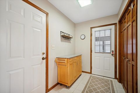 Tiny photo for 718 Fairview Lane, Bartlett, IL 60103 (MLS # 12507961)