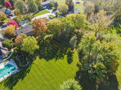 Tiny photo for 718 Fairview Lane, Bartlett, IL 60103 (MLS # 12507961)