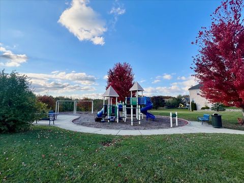 Tiny photo for 718 Fairview Lane, Bartlett, IL 60103 (MLS # 12507961)