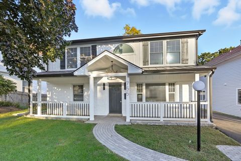 755 Division Street Barrington IL 60010