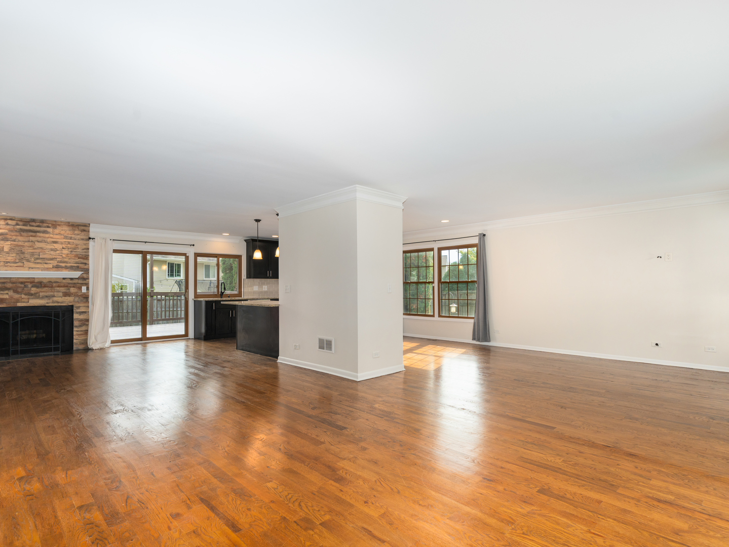 134 S Whispering Hills Drive