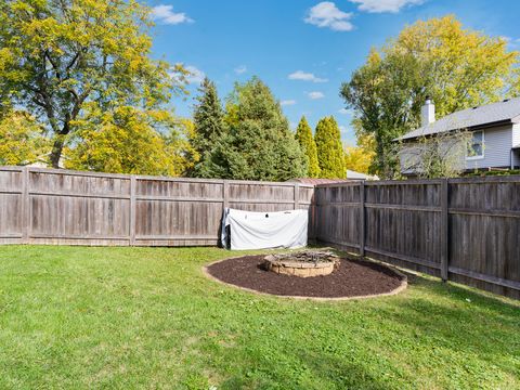 Tiny photo for 134 S Whispering Hills Drive, Naperville, IL 60540 (MLS # 12502047)