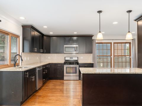 Tiny photo for 134 S Whispering Hills Drive, Naperville, IL 60540 (MLS # 12502047)