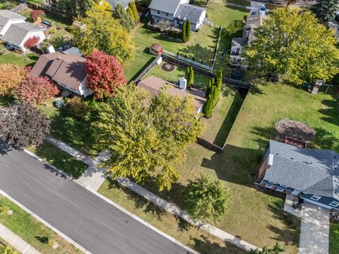 Tiny photo for 134 S Whispering Hills Drive, Naperville, IL 60540 (MLS # 12502047)