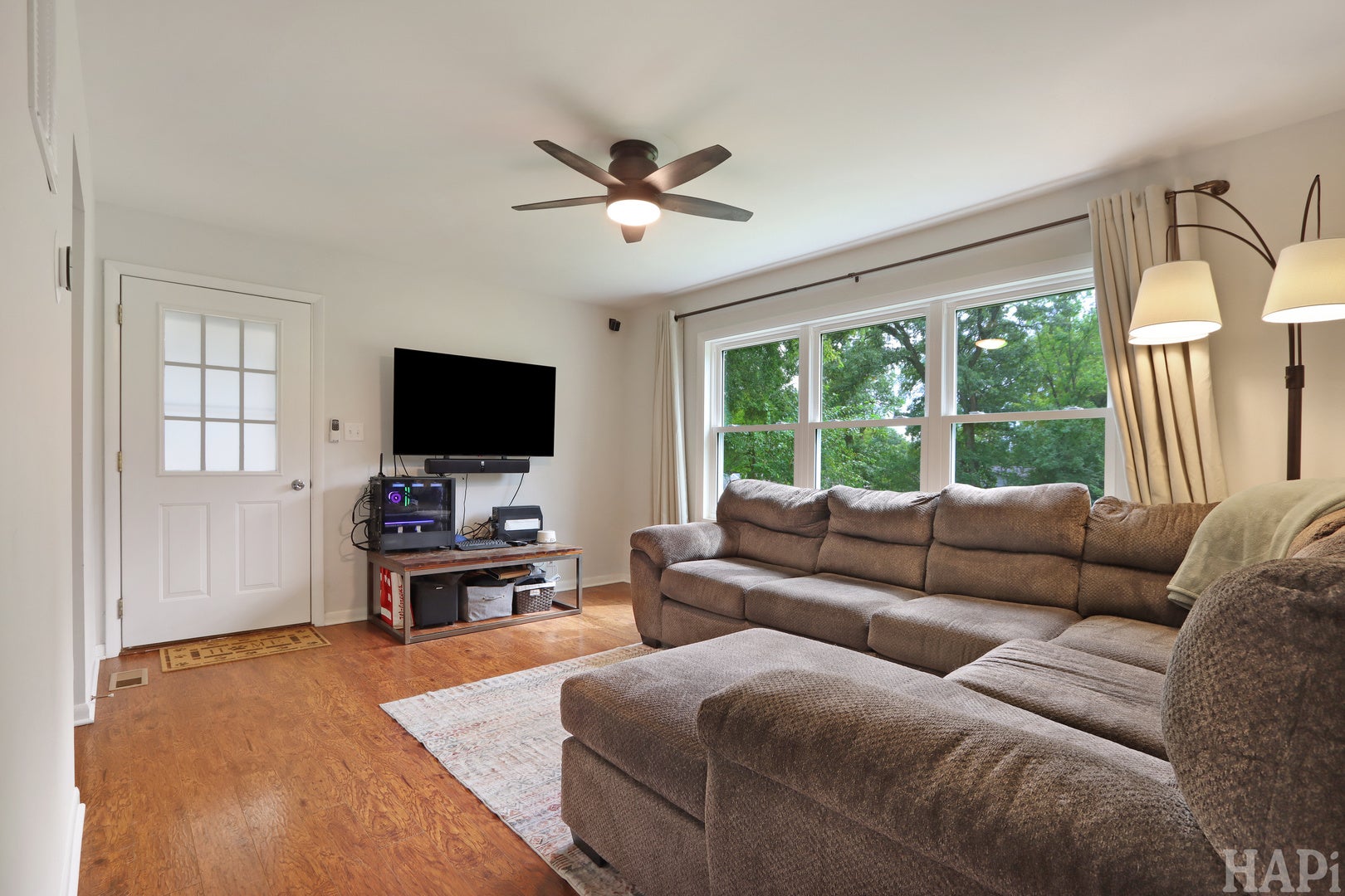 9004 Shady Lane