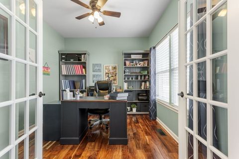 Tiny photo for 959 Sunburst Lane, Gilberts, IL 60136 (MLS # 12570168)