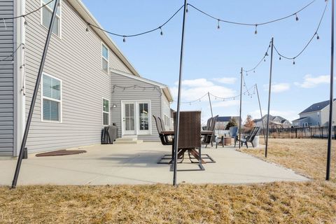 Tiny photo for 959 Sunburst Lane, Gilberts, IL 60136 (MLS # 12570168)