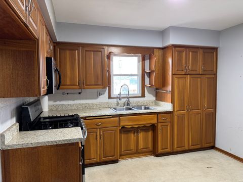 Tiny photo for 1988 S Bend Road, Rockford, IL 61109 (MLS # 12571301)