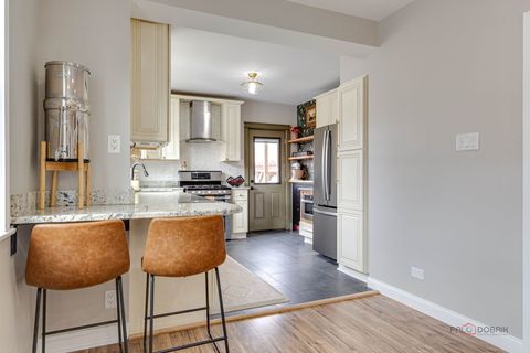 Tiny photo for 4212 Joliet Avenue, Lyons, IL 60534 (MLS # 12417859)