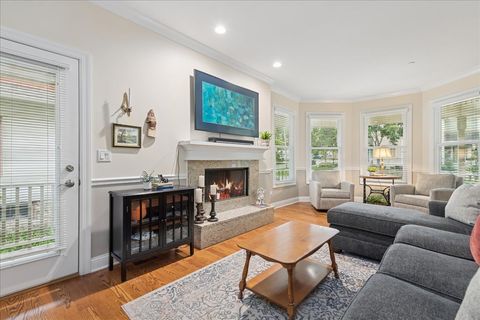 Tiny photo for 224 Newberry Avenue, Libertyville, IL 60048 (MLS # 12483505)