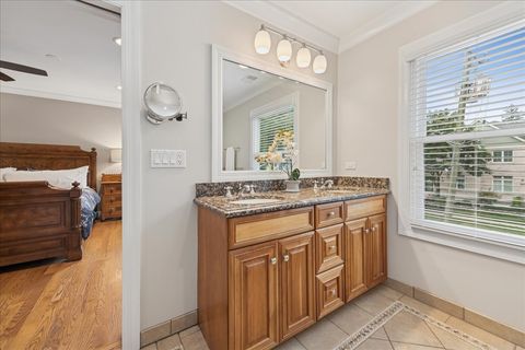 Tiny photo for 224 Newberry Avenue, Libertyville, IL 60048 (MLS # 12483505)