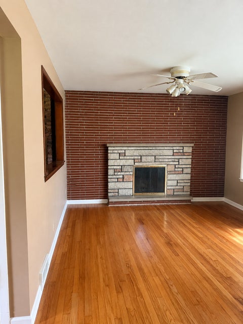 Tiny photo for 6926 W 115th Place, Worth, IL 60482 (MLS # 12701272)