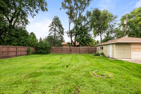 Tiny photo for 6926 W 115th Place, Worth, IL 60482 (MLS # 12701272)