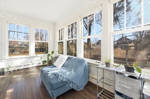 Tiny photo for 628 Sexton Street, Aurora, IL 60505 (MLS # 12571387)