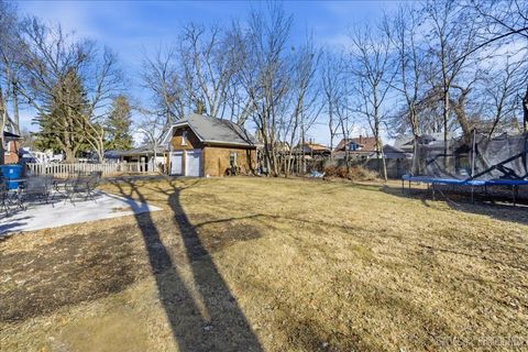 Tiny photo for 628 Sexton Street, Aurora, IL 60505 (MLS # 12571387)