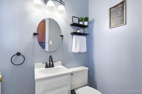 Tiny photo for 628 Sexton Street, Aurora, IL 60505 (MLS # 12571387)