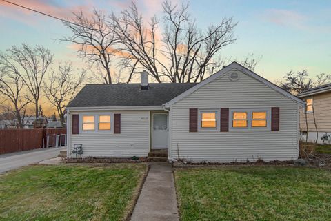 Tiny photo for 4519 152nd Street, Midlothian, IL 60445 (MLS # 12538893)