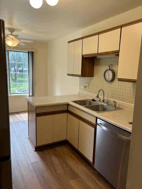 Tiny photo for 321 Charlotte Court #3, Schaumburg, IL 60193 (MLS # 12729268)